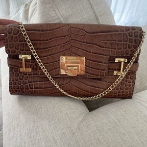 Michael Kors shoulder bag. Can be used as a clutch